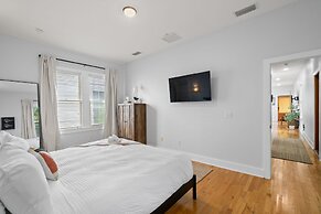 NEW Casa Fuente Ybor Bungalow Steps to 7th Ave