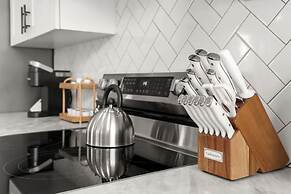 NEW Casa Fuente Ybor Bungalow Steps to 7th Ave