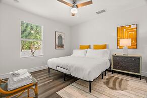 NEW Soho Oasis - Stunning Home In Heart of Soho