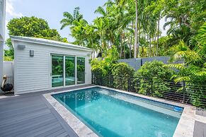 NEW The Rigby House - Pvt Pool Amazing Location