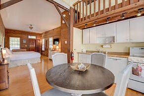 New Rose Petal Petite Suite - Pool Parking