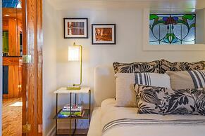 New The Green Pineapple - Balcony on Duval