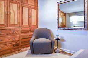 New The Green Pineapple - Balcony on Duval