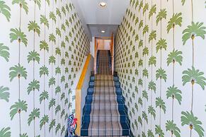 New The Green Pineapple - Balcony on Duval