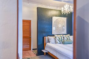 New The Green Pineapple - Balcony on Duval