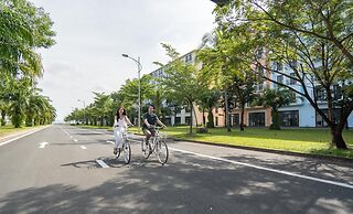 10 Bedroom Apartment 300m From The Sea