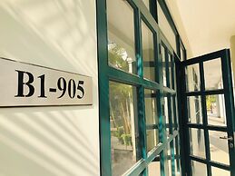 10 Bedroom Apartment 300m From The Sea