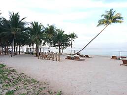 10 Bedroom Apartment 300m From The Sea