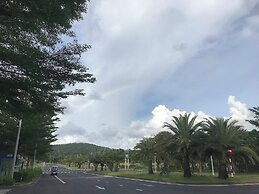 10 Bedroom Apartment 300m From The Sea