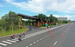 10 Bedroom Apartment 300m From The Sea