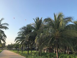 10 Bedroom Apartment 300m From The Sea