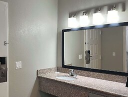 Studio 6 Suites Tucson, Az – Airport / Kino Sports Complex