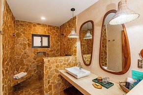 Kalimera Beach Hotel