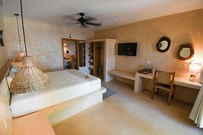 Kalimera Beach Hotel