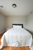 Newark Liberty Gem Brick House Apt 3