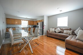 Newark Liberty Gem Brick House Apt 3