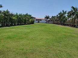 Raj Resort Vapi