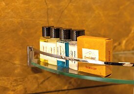 Sandal Mist Resort and spa