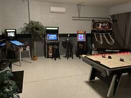 4 Bed in Windsor Palms Resort - Steps to Disney