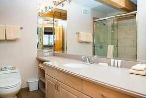 Aspen 3 Bedroom Condo at the Base of Aspen Mountain, Next to Lift 1A