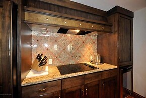 Aspen St. Regis 2 Bedroom Residence