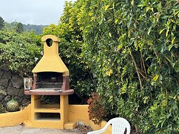 Oasis Hill Botanical Garden