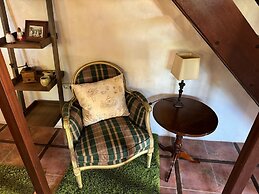 Oasis Hill Botanical Garden