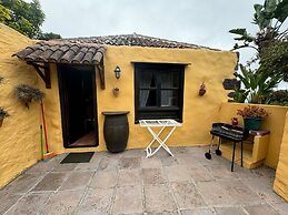 Oasis Hill Botanical Garden