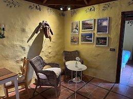 Oasis Hill Botanical Garden