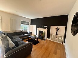 AMAZING CENTRAL 3 bed REFURB sleeps 5