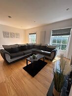 AMAZING CENTRAL 3 bed REFURB sleeps 5