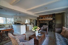 ABC Stay - Connecticut Five Bedroom Home