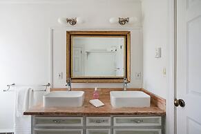 ABC Stay - Connecticut Five Bedroom Home