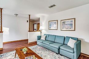 2 Units Near Beach&Shopping- In Bellview