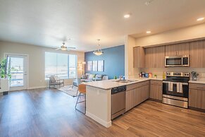 KLVG - V on Broadway