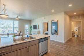 KLVG - V on Broadway