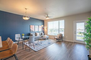 KLVG - V on Broadway