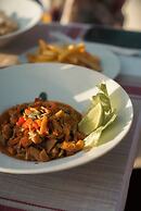 Soficu Hotel On The Beach