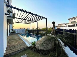 Phoenix Villas FLC Ha Long