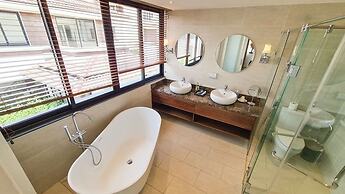 Phoenix Villas FLC Ha Long