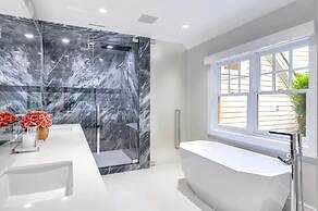 Luxury Villa 7br 7baths With a Private Pool Hamptons