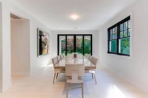 Luxury Villa 7br 7baths With a Private Pool Hamptons