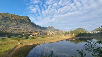 Long Co Tran Homestay