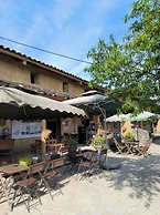 Long Co Tran Homestay