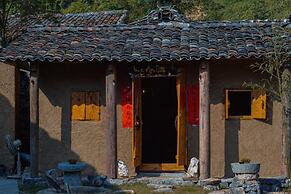 Long Co Tran Homestay