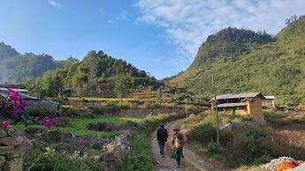 Long Co Tran Homestay