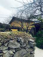 Long Co Tran Homestay