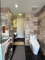 NINE HOUSING 535 Kim Ma