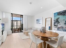 Luxury Palm Beach 1 BDR in The Village