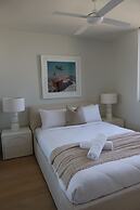 Luxury Palm Beach 1 BDR in The Village